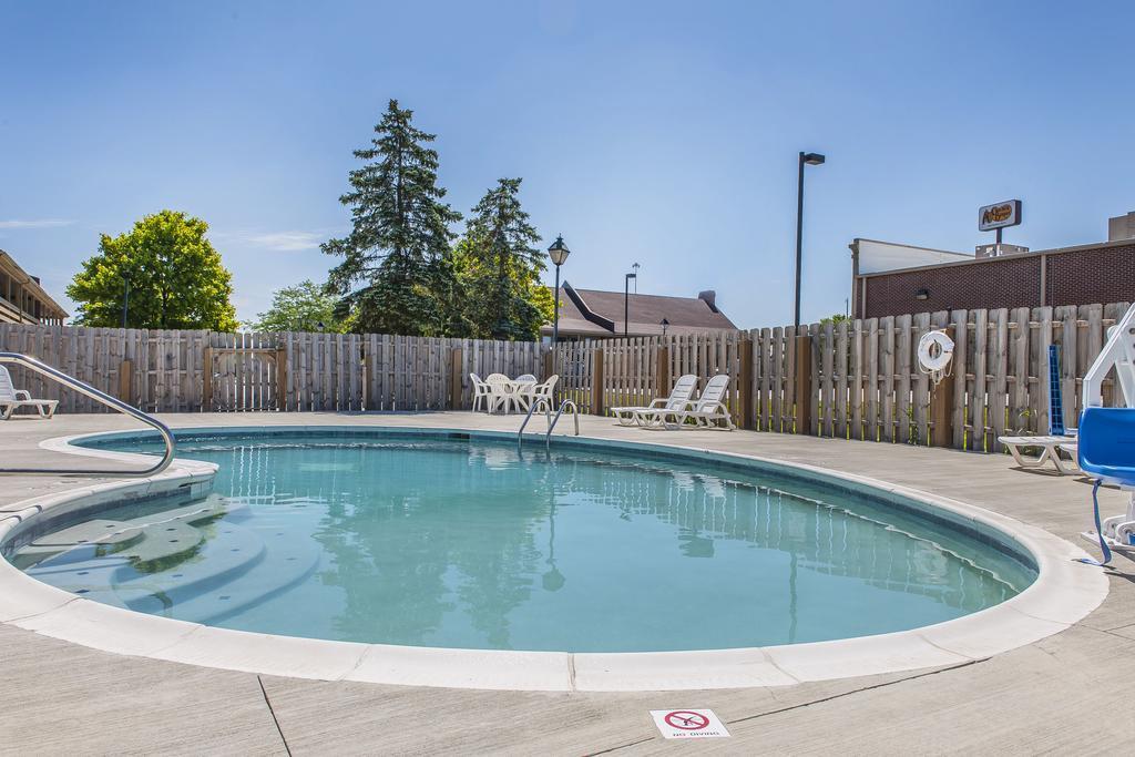 Quality Inn Findlay Exterior foto