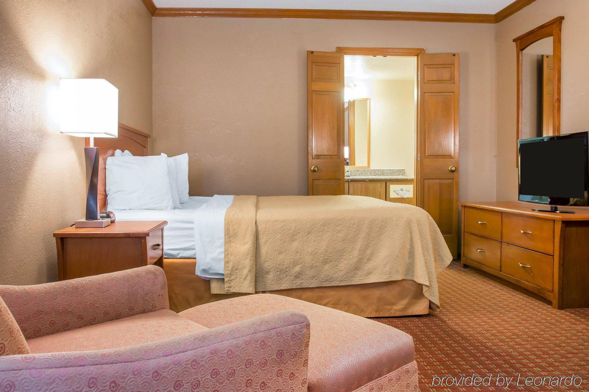 Quality Inn Findlay Exterior foto